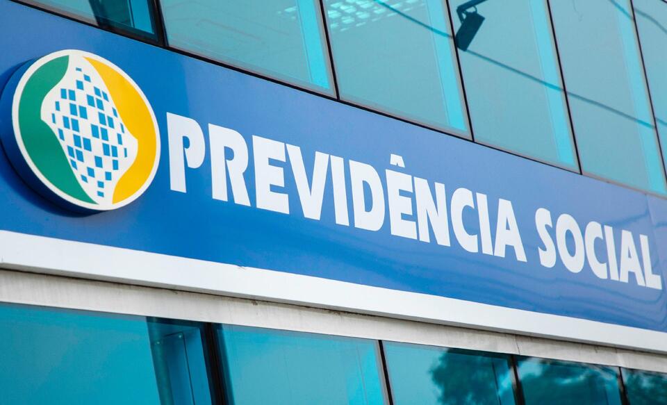 INSS deve reativar BPC/LOAS de idoso